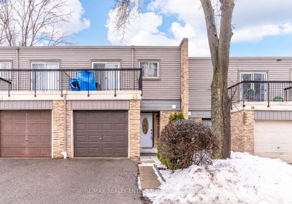 2315-bromsgrove-road-mississauga-ontario-w12893686