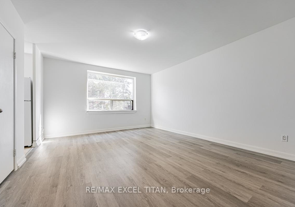 4-hill-heights-road-etobicoke-ontario-w12893804
