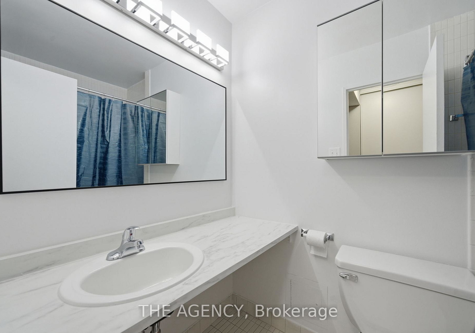 2360-dundas-street-w-toronto-ontario-w12893846
