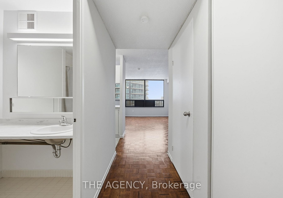 2360-dundas-street-w-toronto-ontario-w12893848