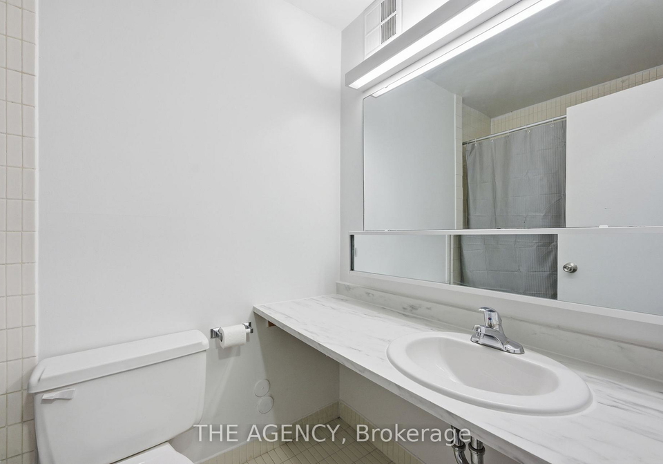 2360-dundas-street-w-toronto-ontario-w12893848
