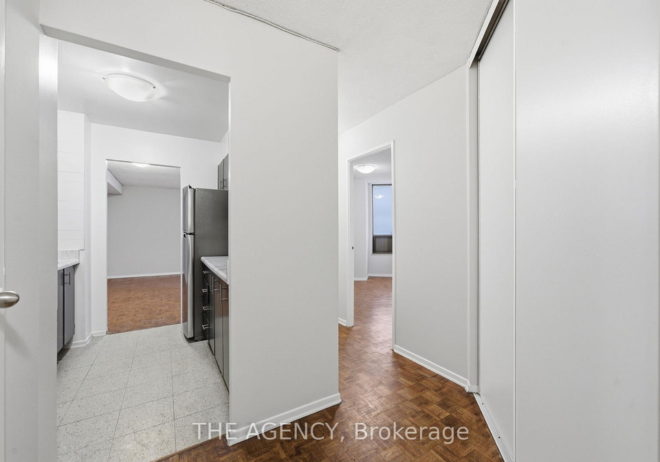2350-dundas-street-toronto-ontario-w12893850