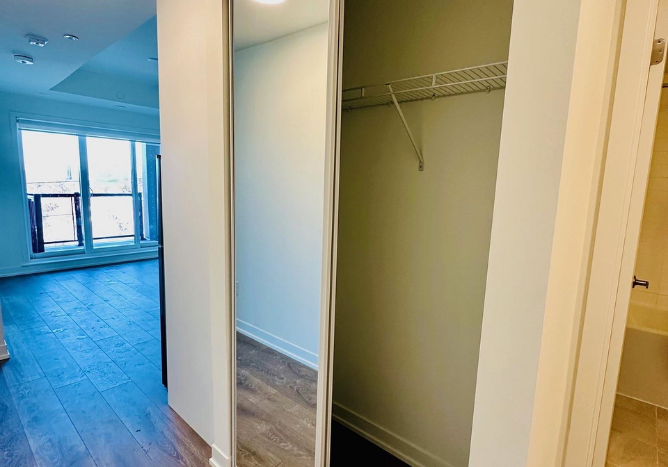 165-canon-jackson-drive-north-york-ontario-w12893932