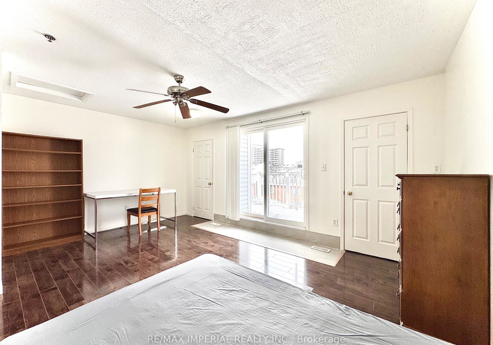 30-aldwinckle-heights-york-ontario-w12894220