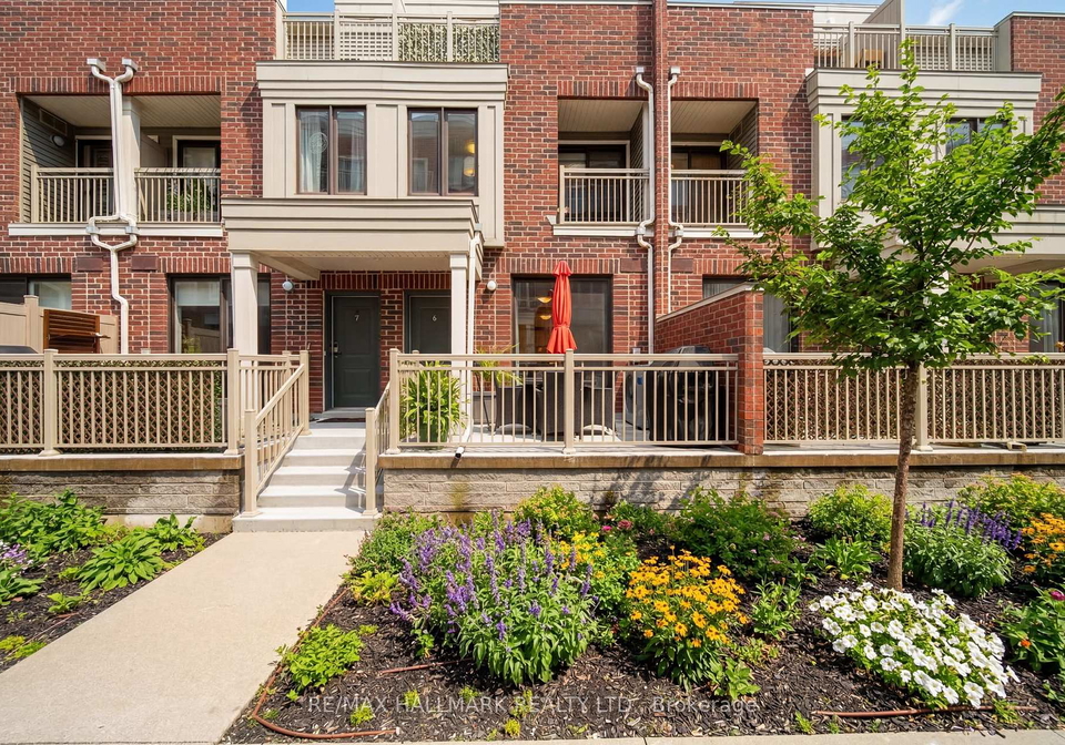 135-long-branch-avenue-etobicoke-ontario-w12894628