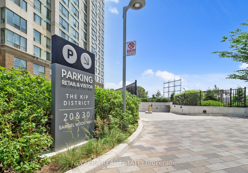 30-samuel-wood-way-etobicoke-ontario-w12895536