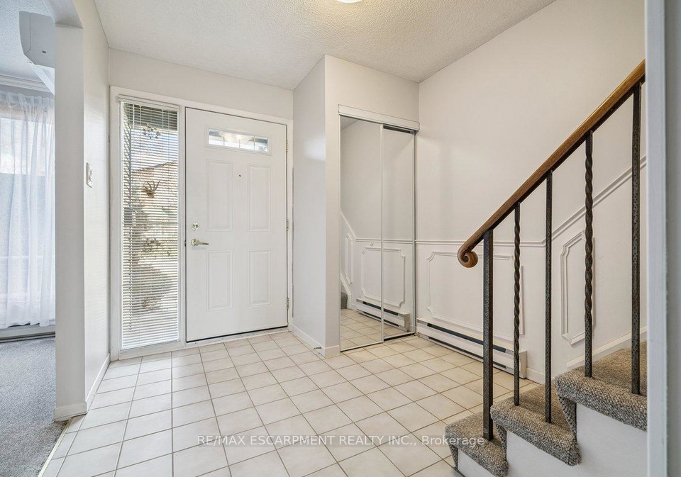 1552-kerns-road-burlington-ontario-w12895570