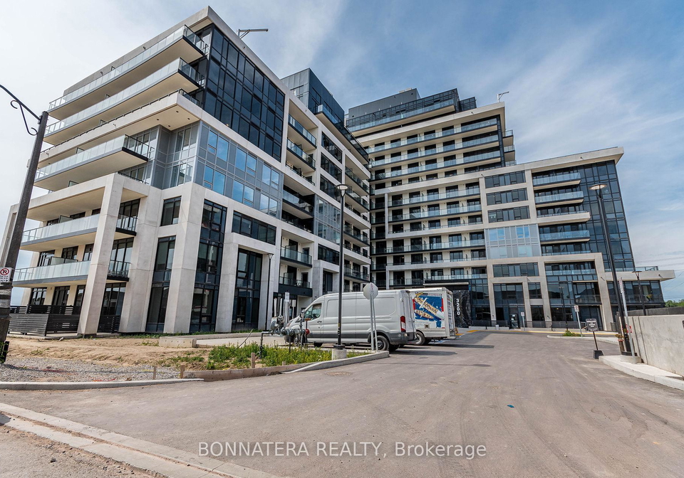 3200-william-coltson-avenue-oakville-ontario-w12895646