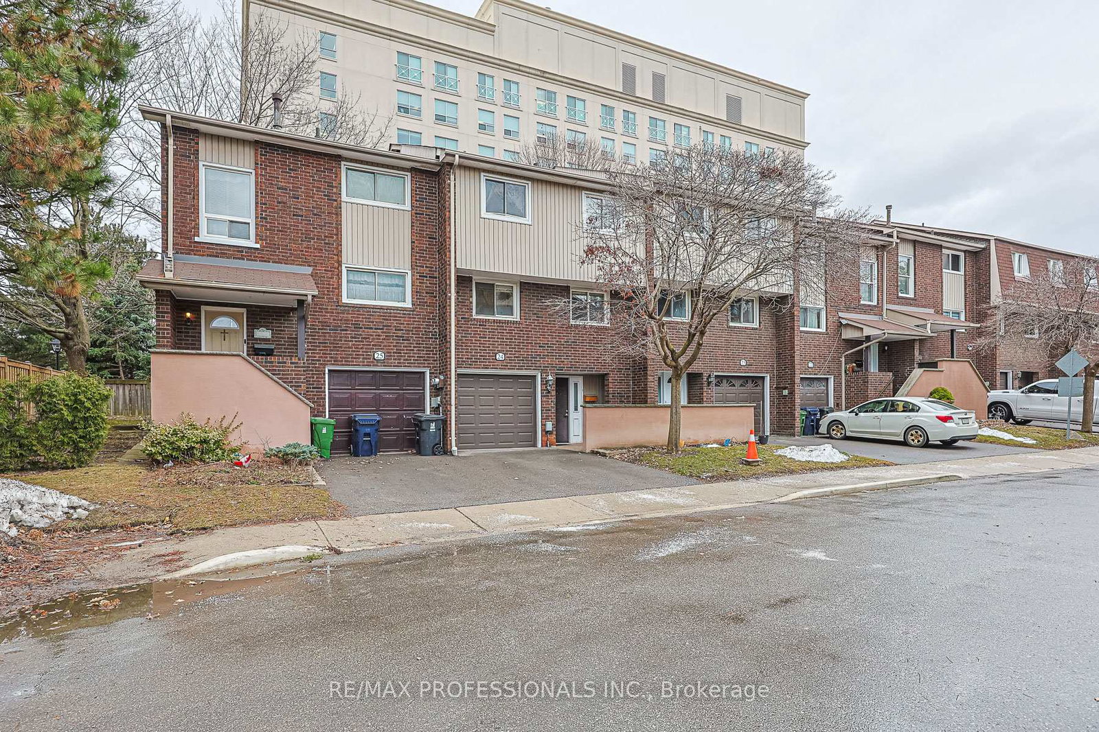 24-permfield-path-etobicoke-ontario-w12896148