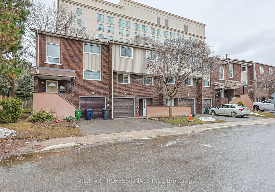 24-permfield-path-etobicoke-ontario-w12896148