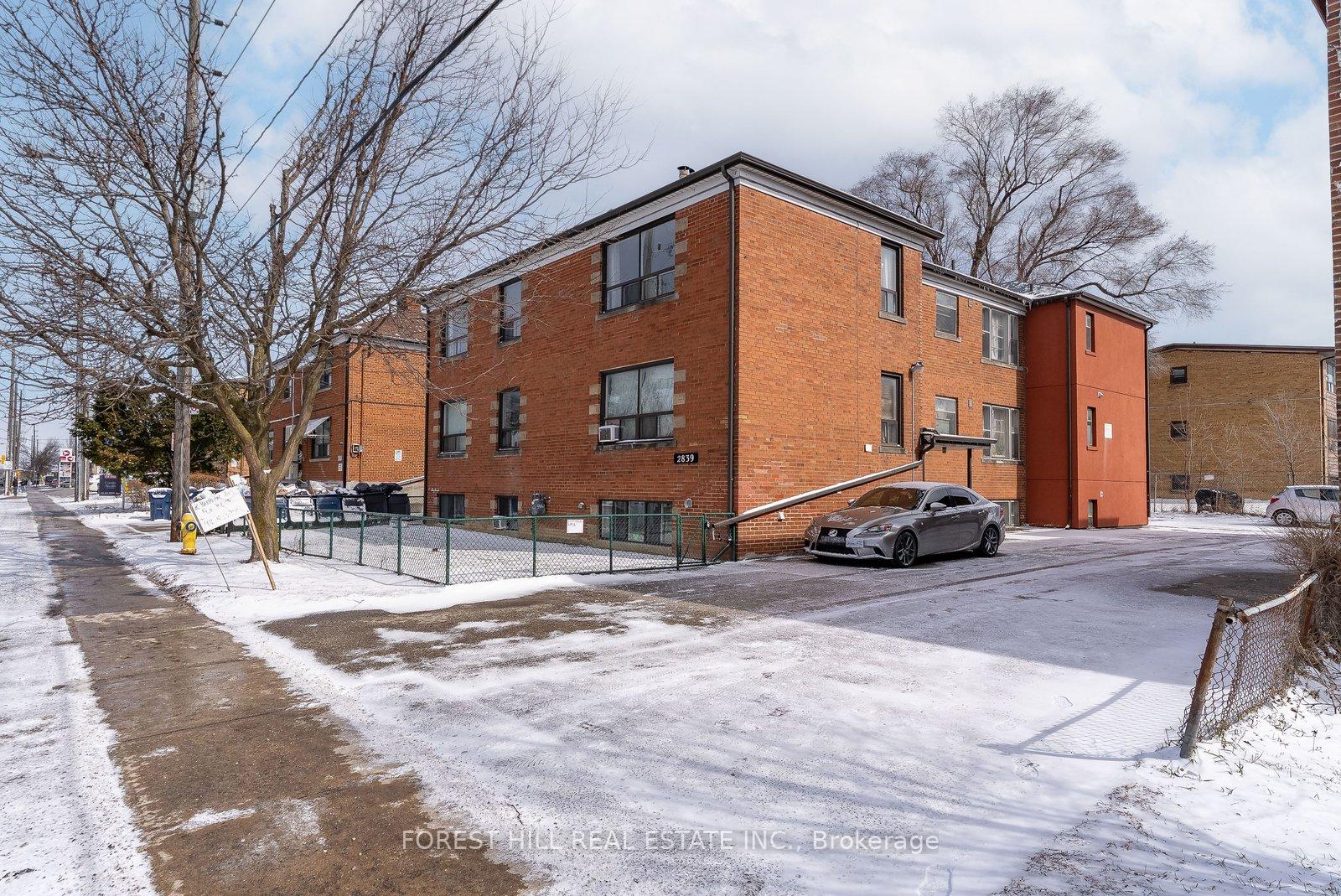 2839-keele-street-york-ontario-w12896422