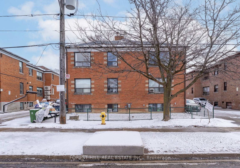 2839-keele-street-york-ontario-w12896422