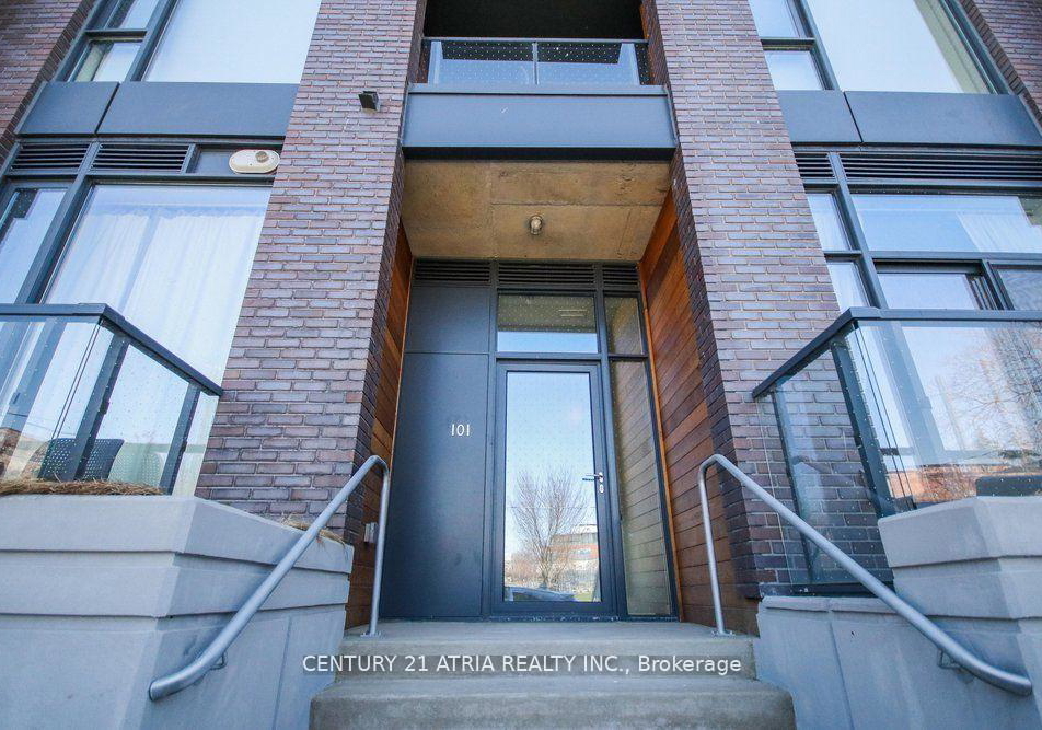 35-wabash-avenue-toronto-ontario-w12896686