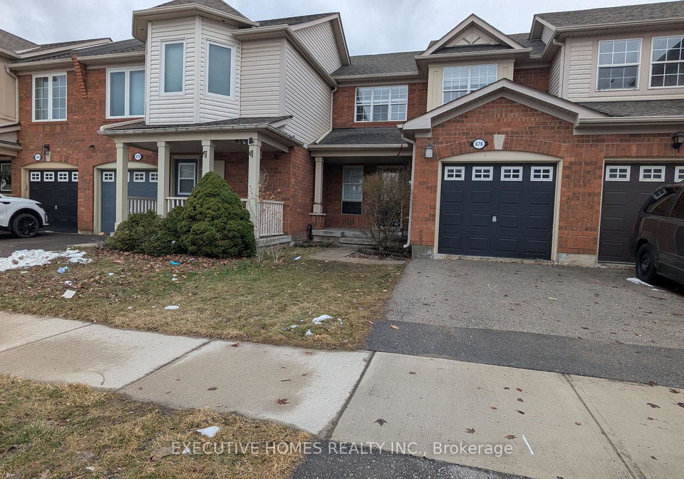 676-hamilton-crescent-milton-ontario-w12896772