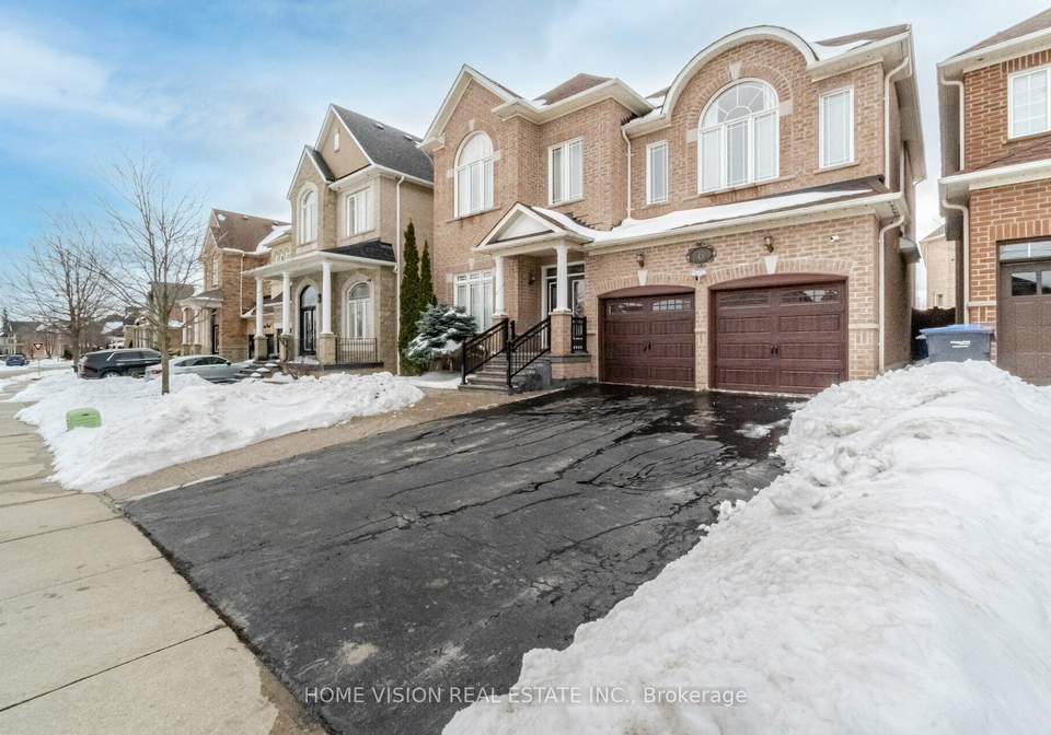 6-nova-scotia-road-w-brampton-ontario-w12896834