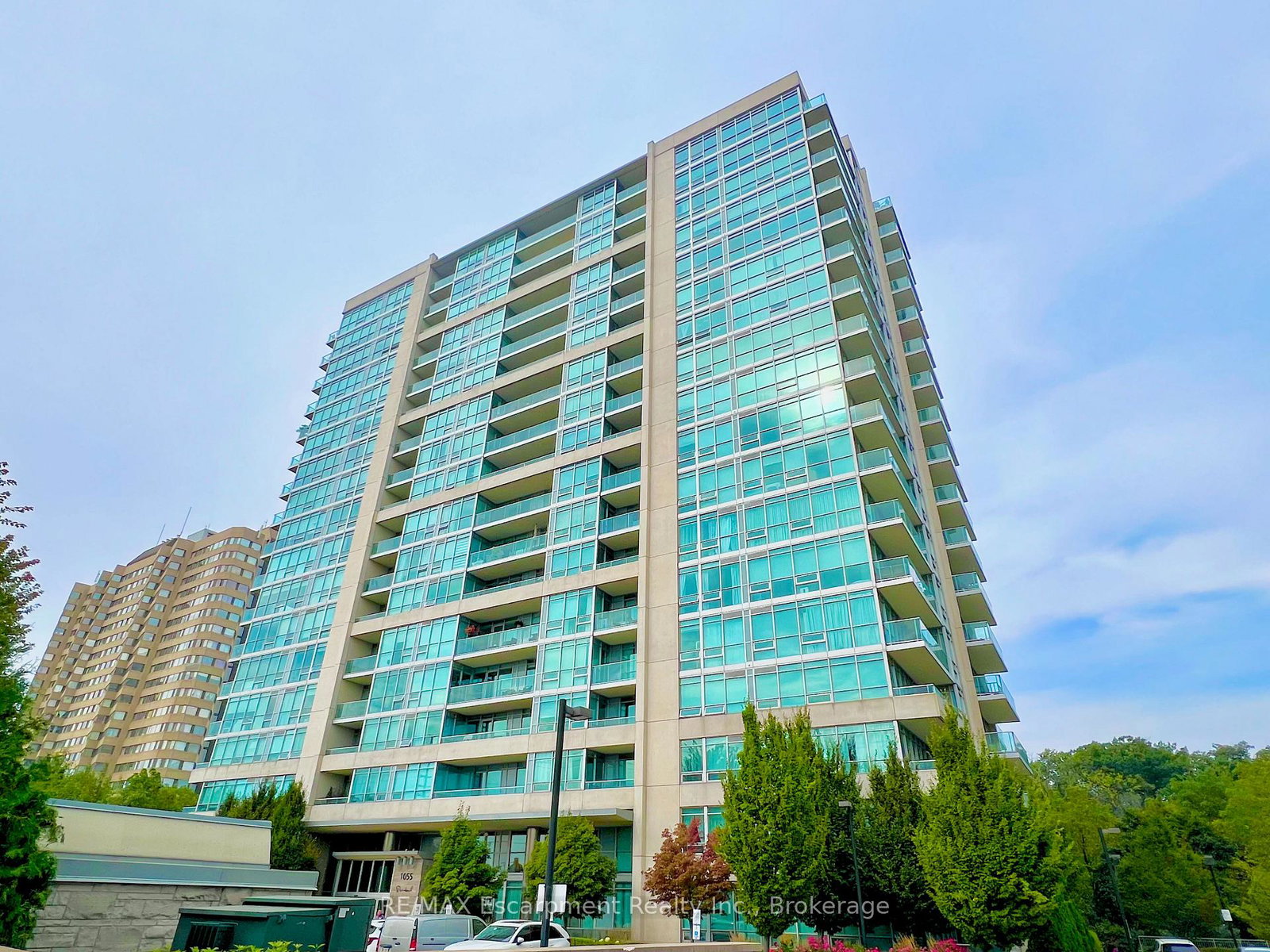 1055-southdown-road-mississauga-ontario-w12896908