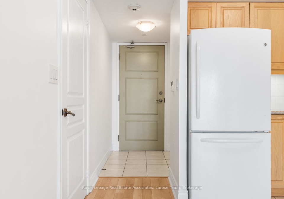 3-marine-parade-drive-etobicoke-ontario-w12896942