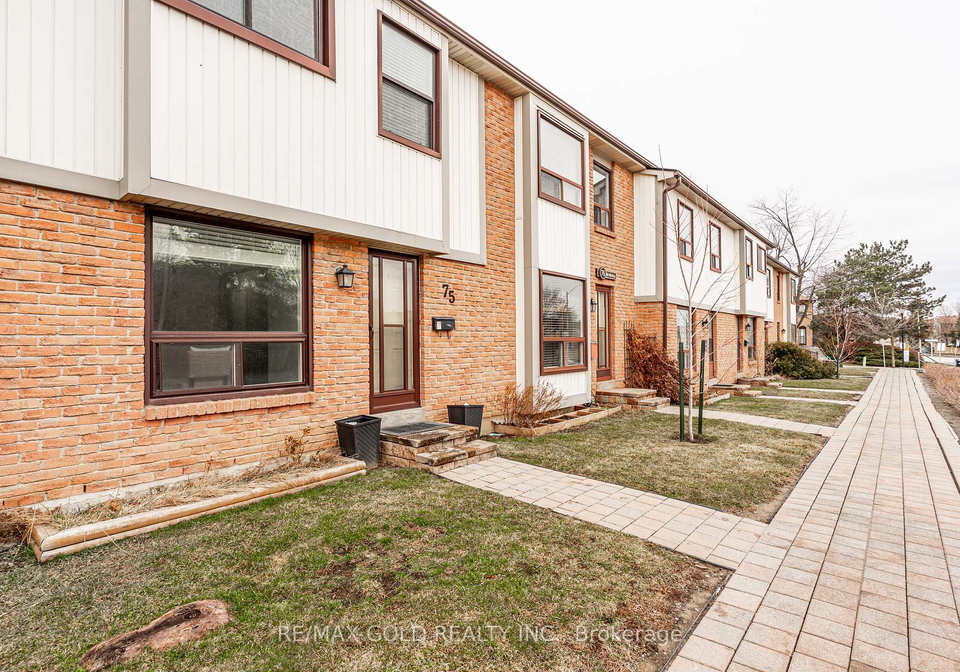 mcmullen-crescent-brampton-ontario-w12897228