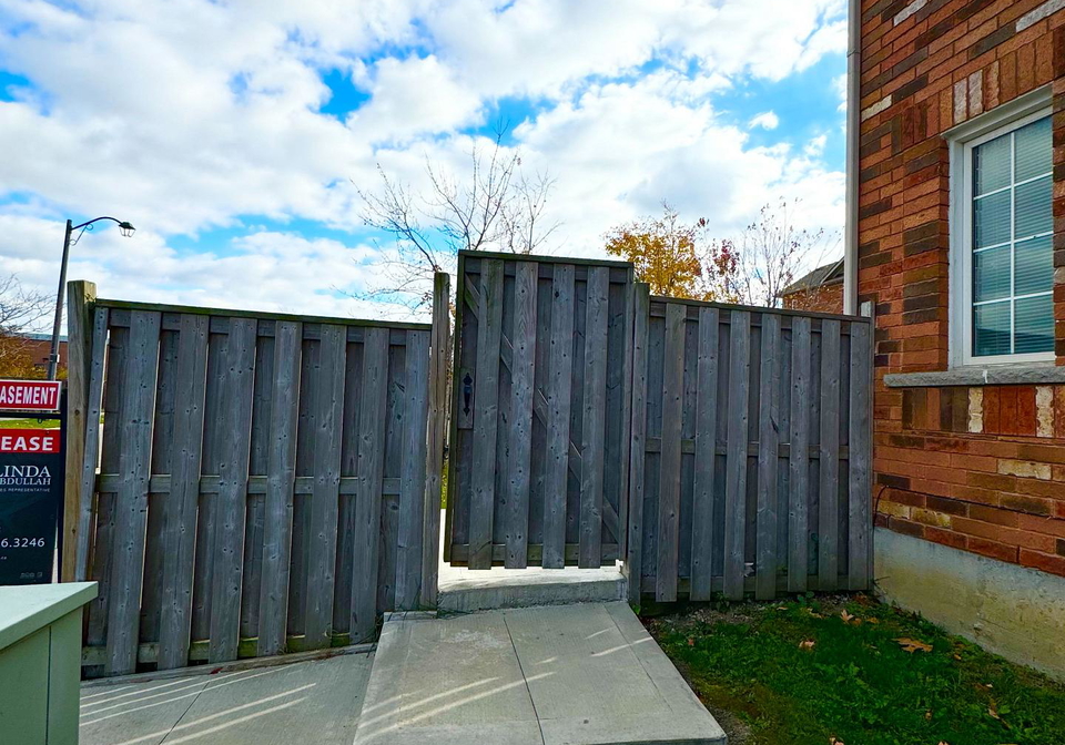 453-aspendale-crescent-mississauga-ontario-w12897334