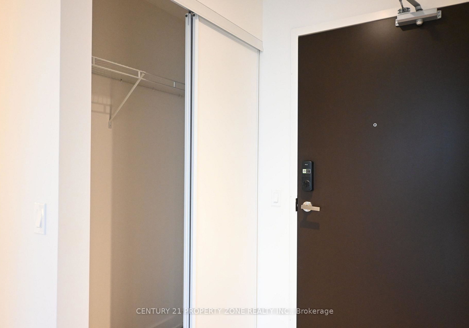 448-burnhamthorpe-road-w-mississauga-ontario-w12897394