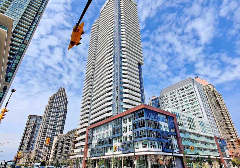 4065-confederation-parkway-mississauga-ontario-w12897450