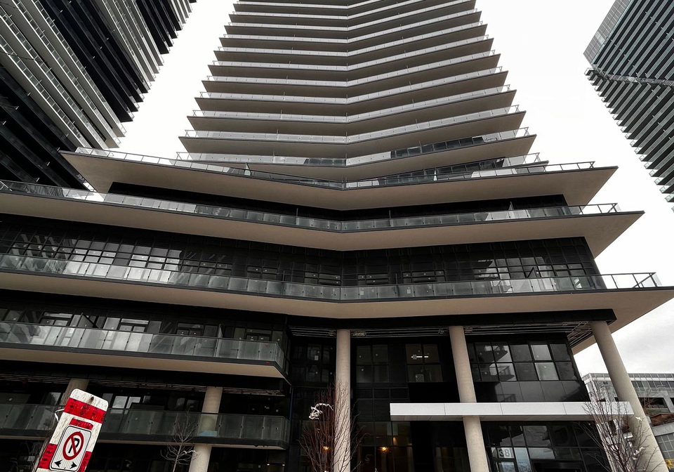 38-annie-craig-drive-etobicoke-ontario-w12897456