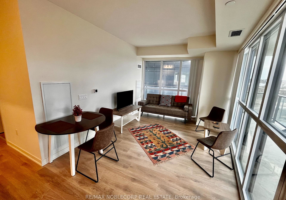 38-annie-craig-drive-etobicoke-ontario-w12897456