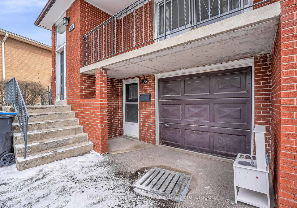 516-kelvedon-mews-mississauga-ontario-w12897580
