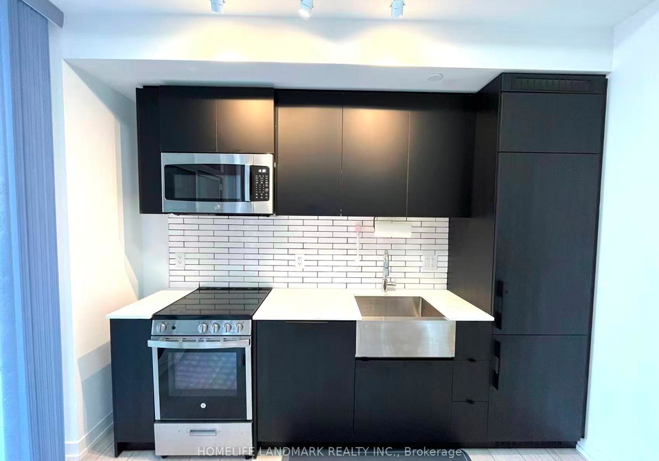 270-dufferin-street-toronto-ontario-w12897652