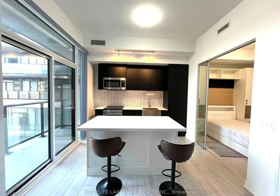 270-dufferin-street-toronto-ontario-w12897652