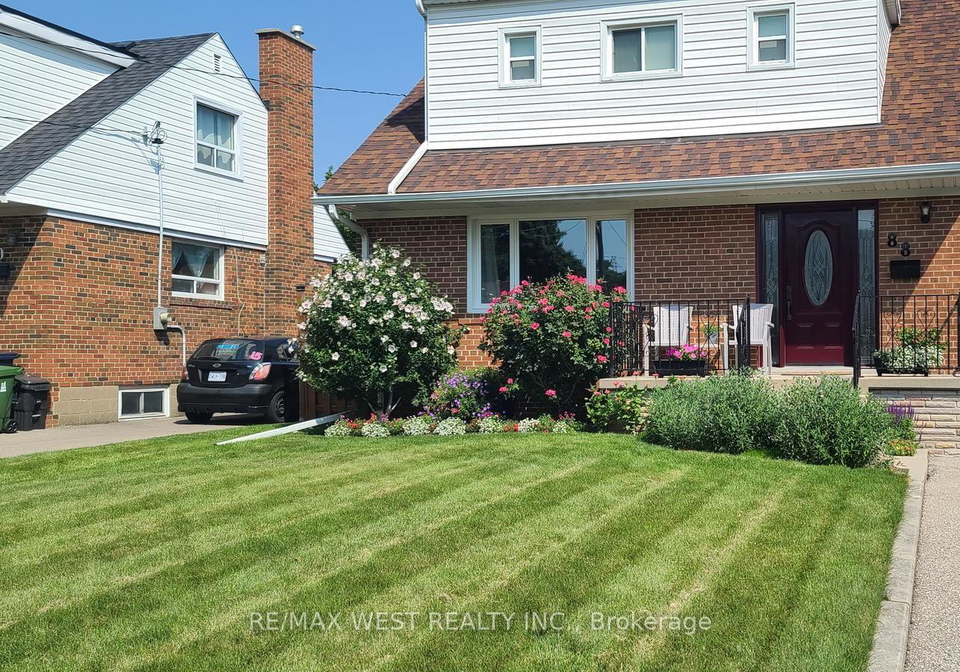88-redwater-drive-etobicoke-ontario-w12897682