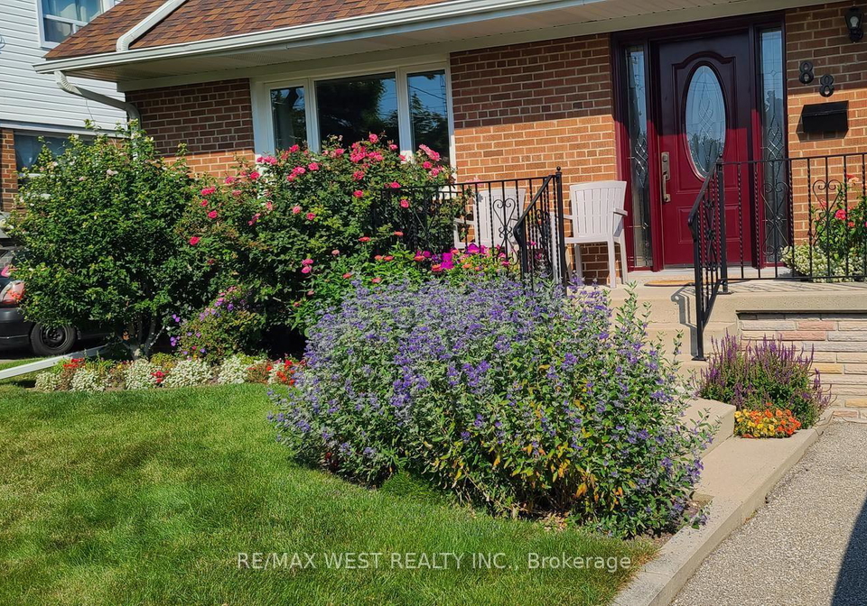 88-redwater-drive-etobicoke-ontario-w12897682