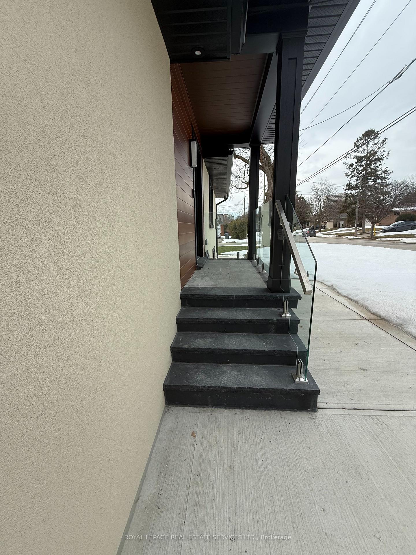 2101-ian-avenue-e-mississauga-ontario-w12897722
