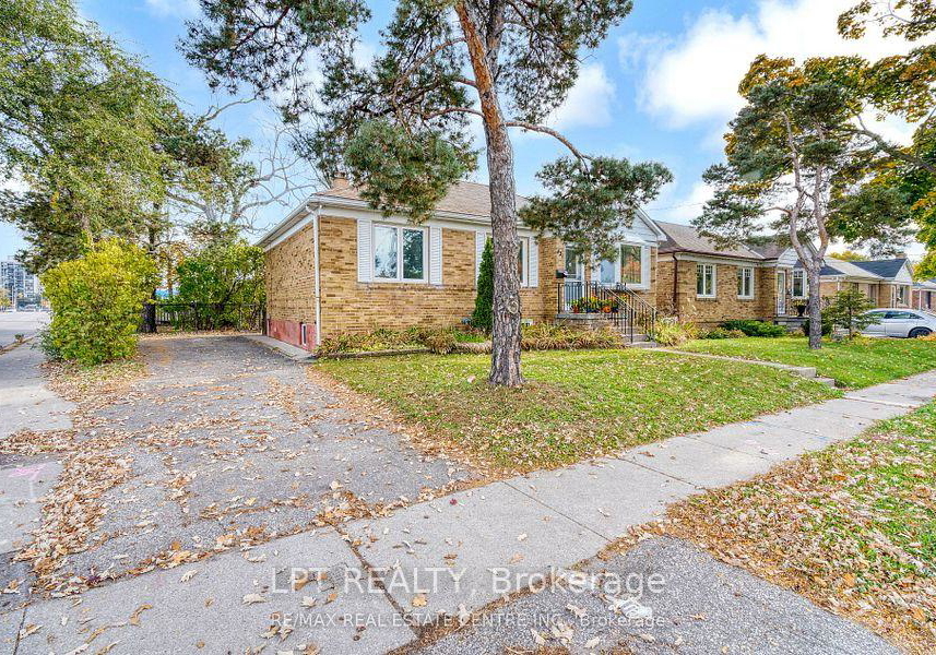 421-st-augustine-drive-oakville-ontario-w12897724
