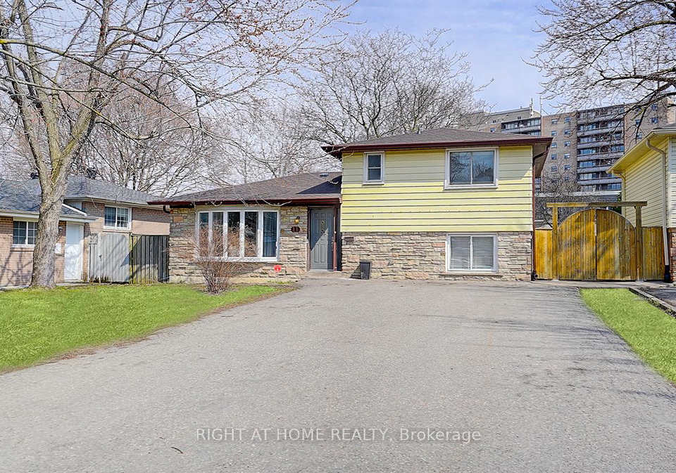 11-tullamore-road-brampton-ontario-w12898264