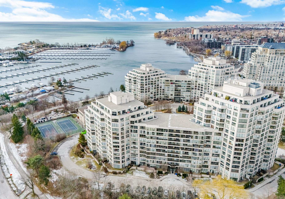 2261-lake-shore-boulevard-w-etobicoke-ontario-w12898266