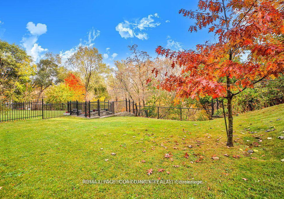 21-disan-court-etobicoke-ontario-w12898402