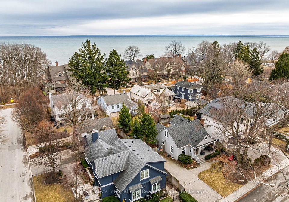 32-anderson-street-oakville-ontario-w12898434
