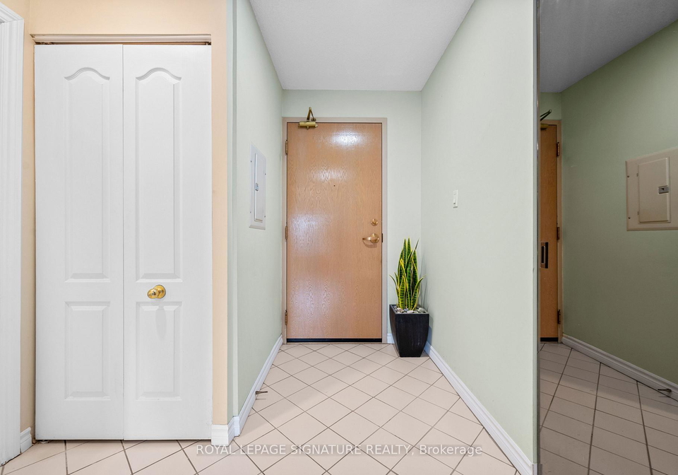 3-dayspring-circle-brampton-ontario-w12898578