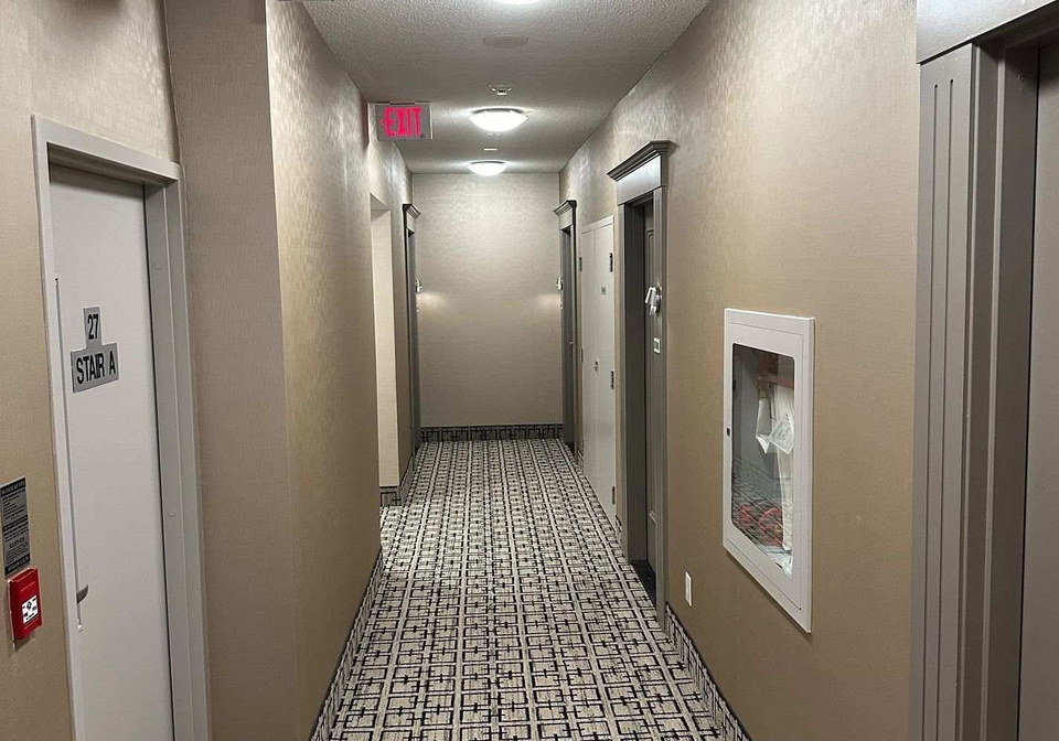 225-webb-drive-mississauga-ontario-w12898706