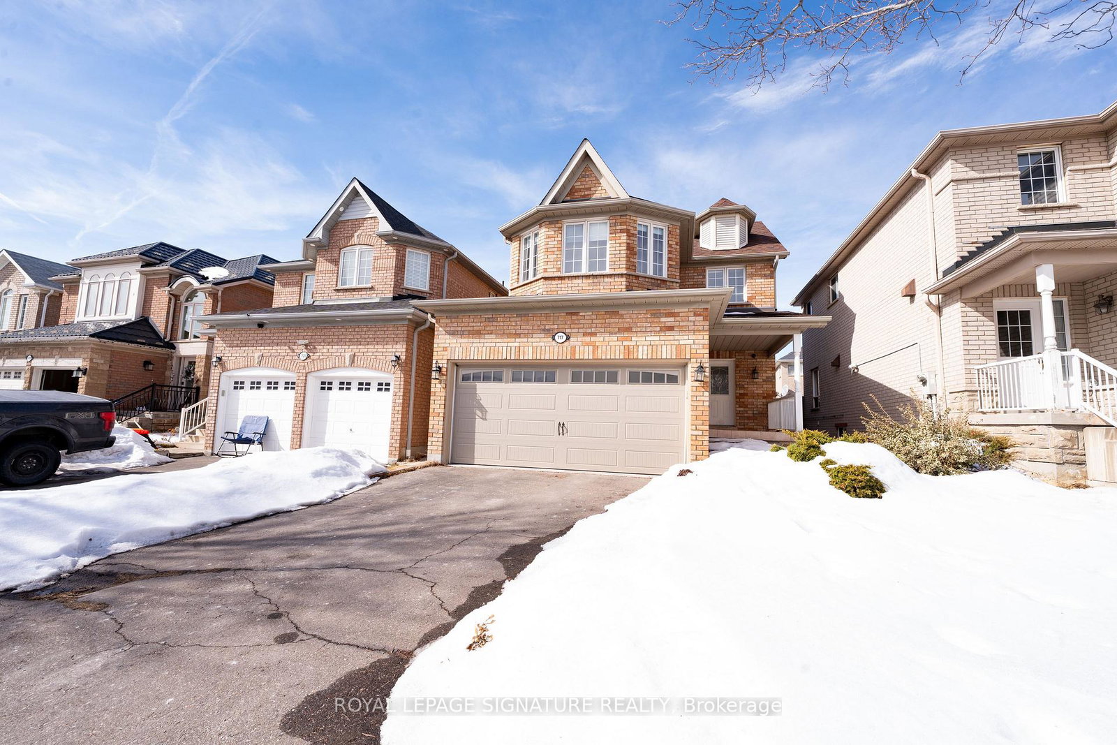 717-salinger-court-mississauga-ontario-w12898788