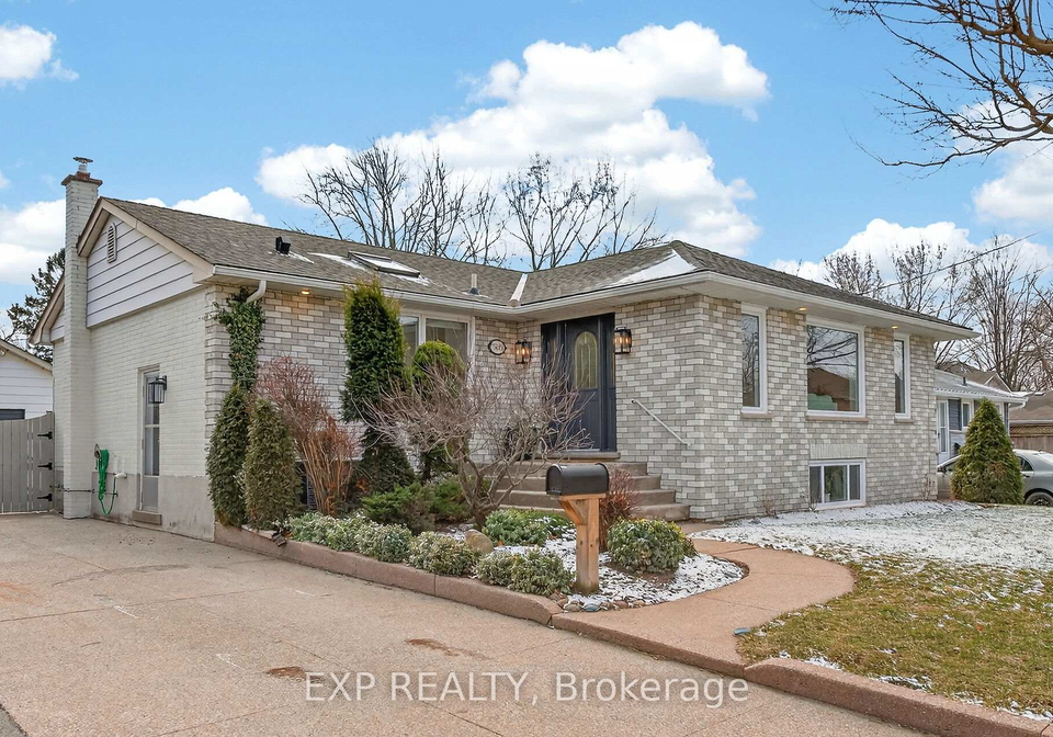 5418-w-anthony-place-burlington-ontario-w12898992
