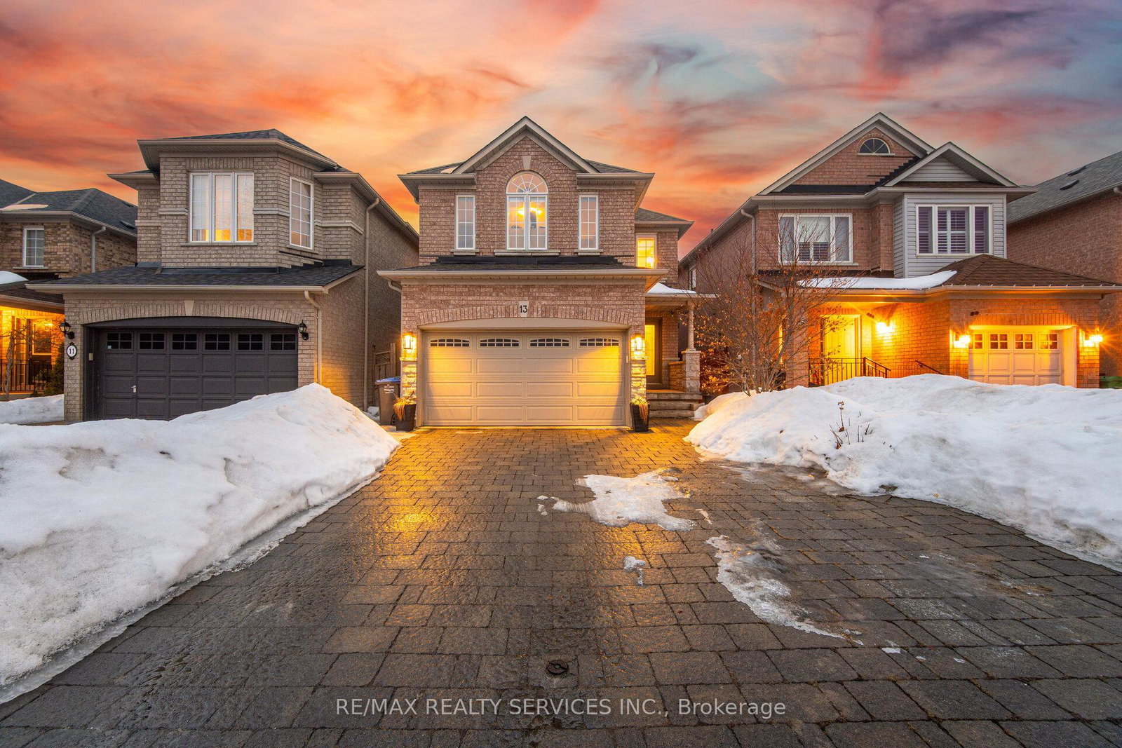 13-emily-carr-crescent-caledon-ontario-w12899140