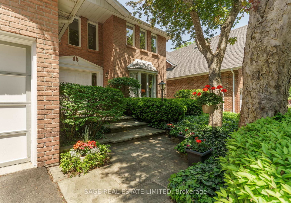 1859-sherwood-forrest-circle-mississauga-ontario-w12899148