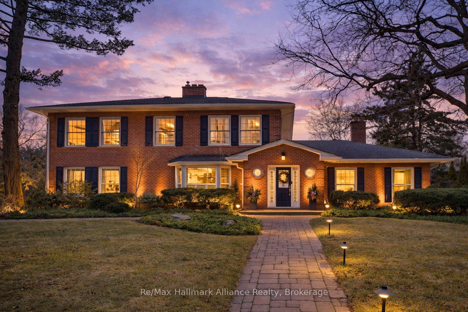 1335-cambridge-drive-oakville-ontario-w12899502