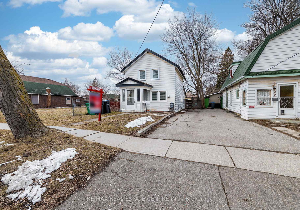 18-hillcrest-avenue-brampton-ontario-w12899512