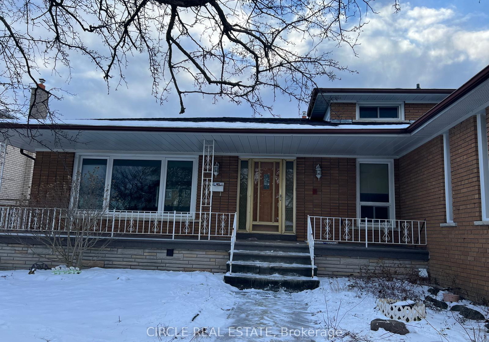 3592-swirlingleaves-crescent-mississauga-ontario-w12899516