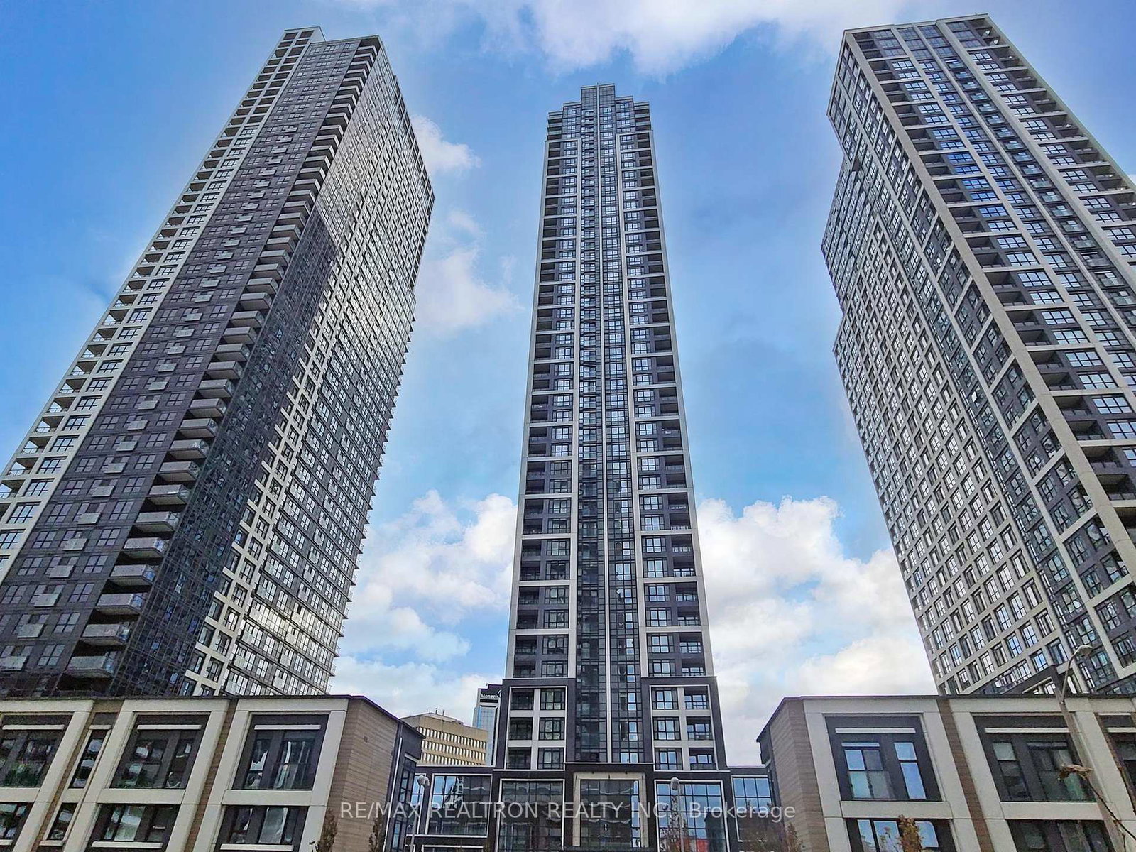 7-mabelle-avenue-etobicoke-ontario-w12899570
