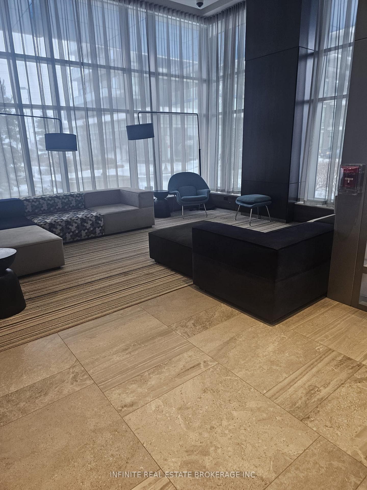 2560-eglinton-avenue-w-mississauga-ontario-w12899764