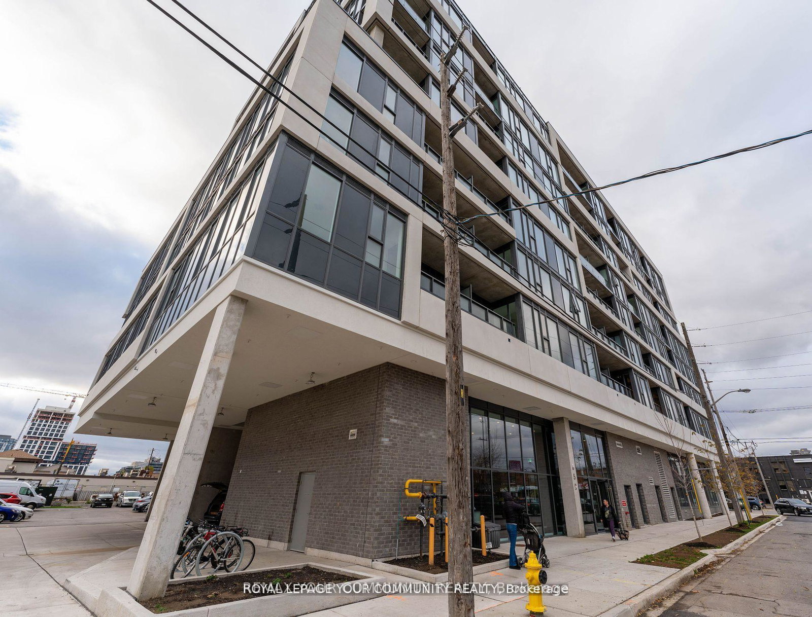 859-the-queensway-etobicoke-ontario-w12899900